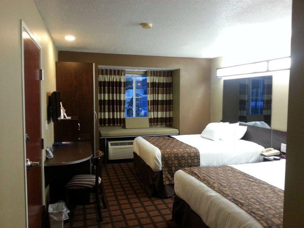 Marion Inn Cedar Rapids Extérieur photo